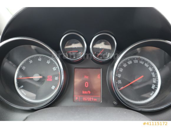 BÜYÜKSOYLU FİLO/2012 OPEL ASTRA 1.6 EDİTİON ACTİVE SELECT 115 HP