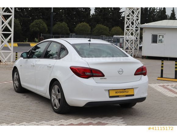 BÜYÜKSOYLU FİLO/2012 OPEL ASTRA 1.6 EDİTİON ACTİVE SELECT 115 HP