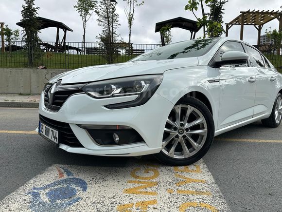 Sahibinden Renault Megane 1.5 dCi Touch 2019 Model