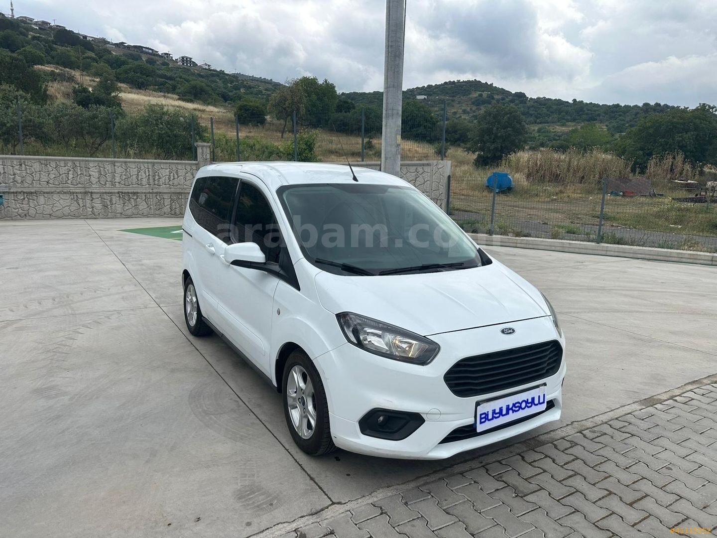 BÜYÜKSOYLU FİLO/2023 MODEL FORD TOURNEO COURIER 1.5 TDCI DELUXE 5