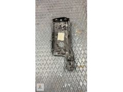 Opel Grandland X Sol Ön Şasi Kol Braketi - 3560690
