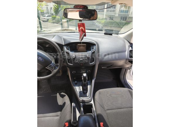 Sahibinden Ford Focus 1.5 TDCi Trend X 2015 Model  189000km Beyaz