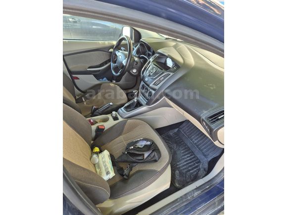 Sahibinden Ford Focus 1.6 TDCi Style 2014 Model  204.000 km Mavi (metalik)