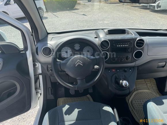 YAŞAROĞLU OTOMOTİV 2018 CİTROEN BERLİNGO 1.6 HDİ COMBİ SX