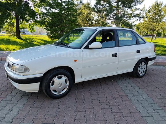 2001 HESAPLI MODELİNİN EN İYİSİ 1.4 BENZİN LPG'Lİ OPEL ASTRA F KASA 
