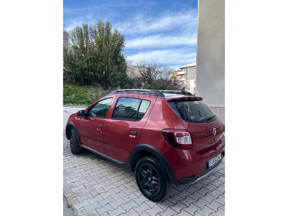 Sahibinden Dacia Sandero 1.5 dCi Stepway 2015 Model