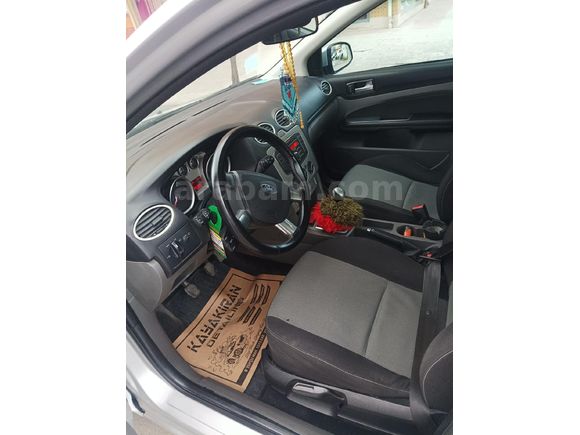 Sahibinden Ford Focus 1.6 TDCi Titanium 2010 Model