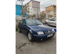 Sahibinden otomatik Volkswagen Bora 1.6 Comfortline 2001 Model 