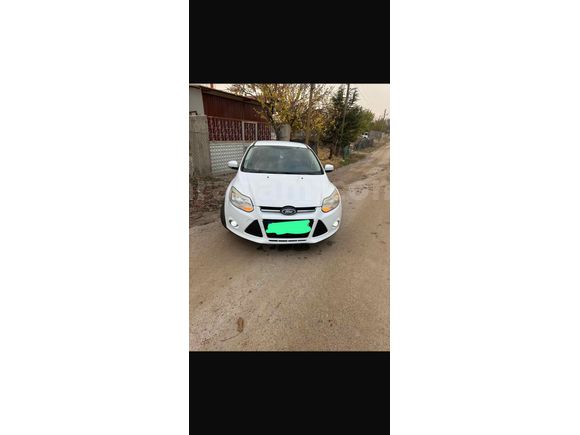 Sahibinden Ford Focus 1.6 TDCi Style 2014 Model  251.000 km Beyaz
