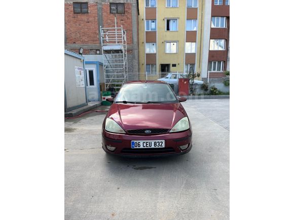 Sahibinden Ford Focus 1.6 Ghia 2003 Model