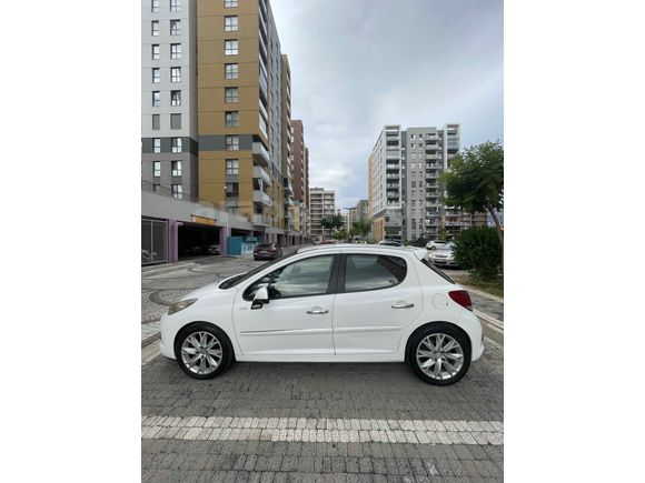 Sahibinden Peugeot 207 1.4 HDi Millesim 2010 Model 