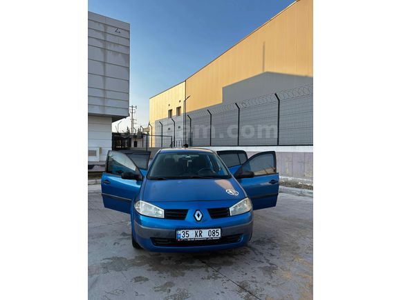 Sahibinden Renault Megane 1.4 Authentique 2004 Model 