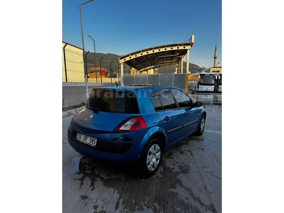 Sahibinden Renault Megane 1.4 Authentique 2004 Model 