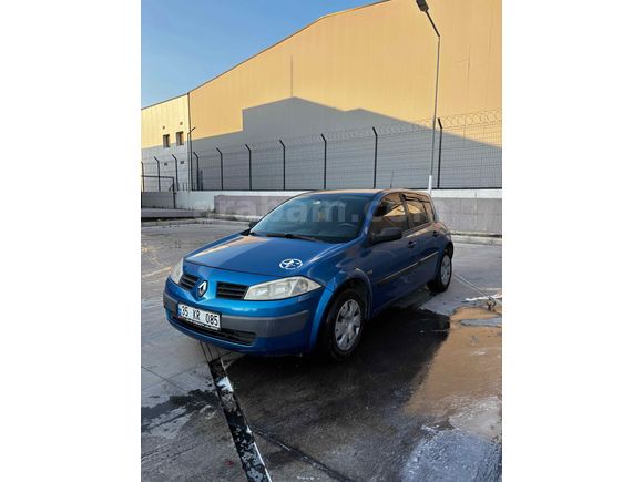 Sahibinden Renault Megane 1.4 Authentique 2004 Model 