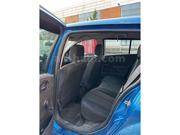 Sahibinden Renault Megane 1.4 Authentique 2004 Model 