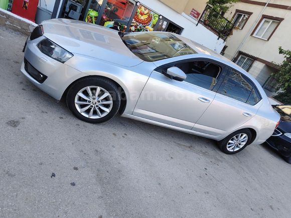 Sahibinden Skoda Octavia 1.6 TDI Style 2016 Model