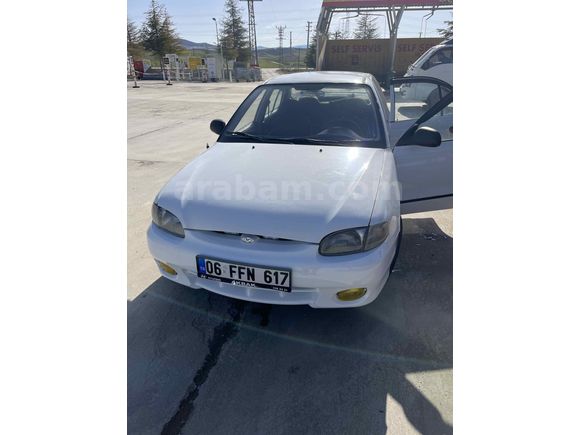 Sahibinden Hyundai Accent 1.5 GLS 1998 Model 