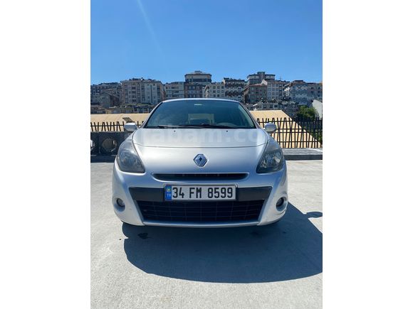 Sahibinden Tüm Bakımları Yeni Renault Clio 1.5 dCi Expression 2009 Model 