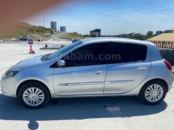 Sahibinden Tüm Bakımları Yeni Renault Clio 1.5 dCi Expression 2009 Model 