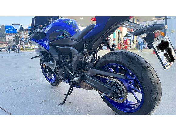 Sahibinden Yamaha R7 