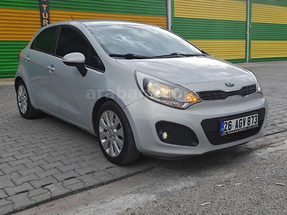 Sahibinden Kia Rio 1.4 CRDi Fancy 2013 Model