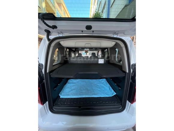 Sahibinden Opel Combo 1.5 CDTI Ultimate 2023 Model 