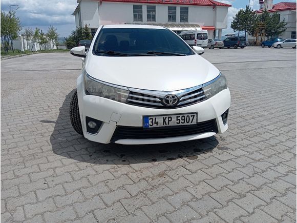 Sahibinden Toyota Corolla 1.4 D-4D Advance 2014 Model