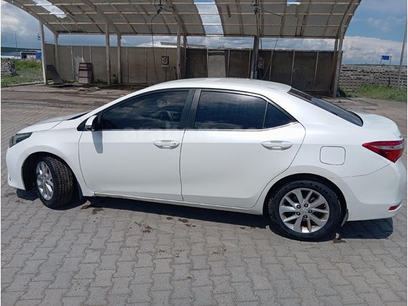 Sahibinden Toyota Corolla 1.4 D-4D Advance 2014 Model