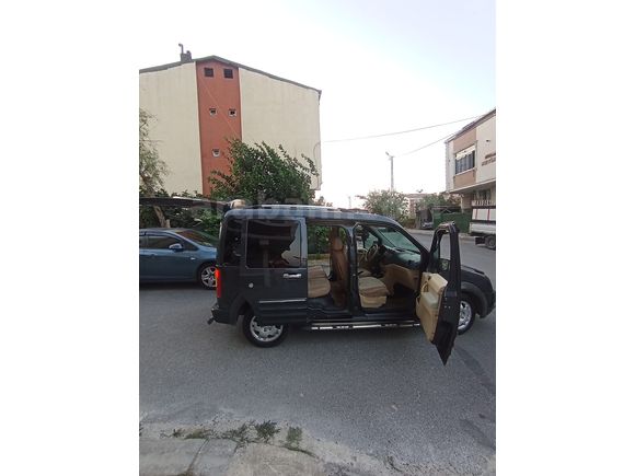 Sahibinden Ford Tourneo Connect 110PS 2010 Model 