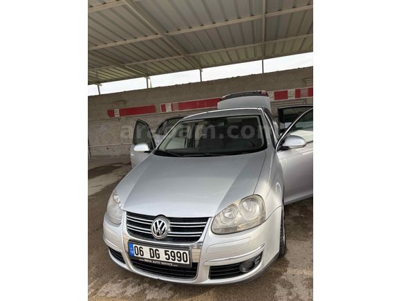 Sahibinden Volkswagen Jetta 1.6 Comfortline 2006 Model değişensiz fırsat aracı 