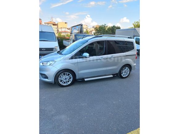 Sahibinden Ford Tourneo Courier 1.5 TDCi Titanium Plus 2021 Model