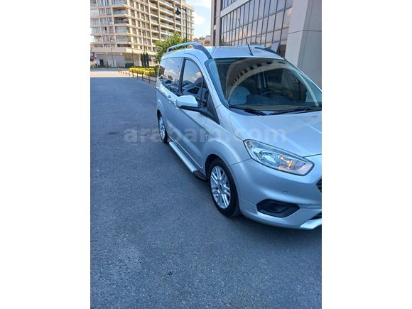 Sahibinden Ford Tourneo Courier 1.5 TDCi Titanium Plus 2021 Model