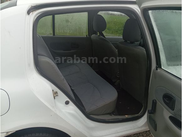 Sahibinden Renault Clio 1.5 dCi Authentique 2002 Model
