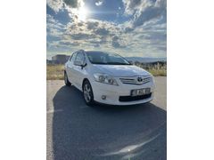 Sahibinden Toyota Auris 1.6 Comfort Extra 2012 Model 