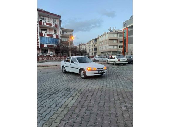 Sahibinden Opel Vectra 2.0 GLS 1997 Model 