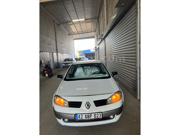 Sahibinden Renault Megane 1.6 Dynamique 2006 Model