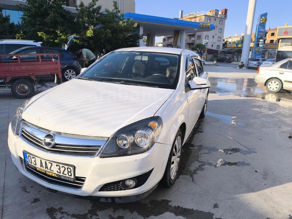 Birkaç önemsiz lokal dışında hatasız...