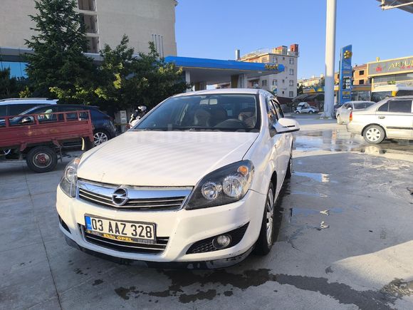 Birkaç önemsiz lokal dışında hatasız...