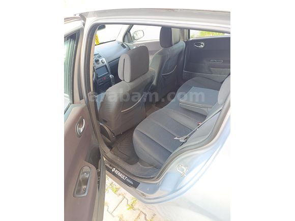 Sahibinden Renault Megane 1.5 dCi Dynamique 2004 Model