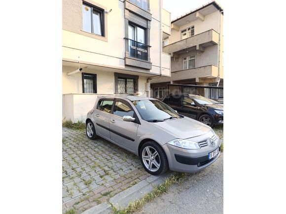 Sahibinden Renault Megane 1.5 dCi Dynamique 2004 Model