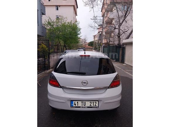 İlk Sahibinden Opel Astra 1.6 Essentia Konfor 2012 Model
