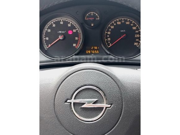 İlk Sahibinden Opel Astra 1.6 Essentia Konfor 2012 Model