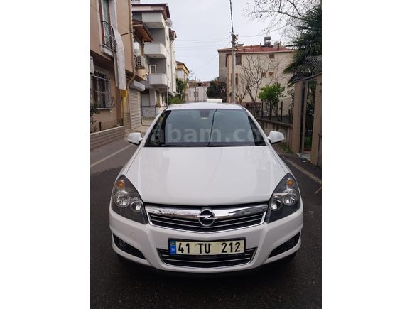 İlk Sahibinden Opel Astra 1.6 Essentia Konfor 2012 Model