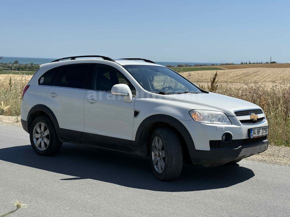  Chevrolet Captiva 4X4 otomatik ağır bakımlı bayan öğretmenden