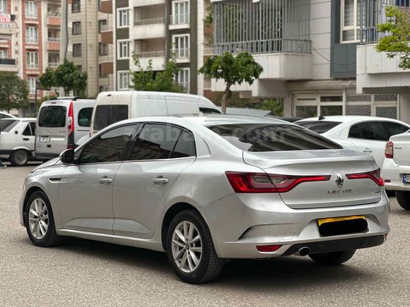 Sahibinden Renault Megane 1.5 dCi Touch 2017 Model 