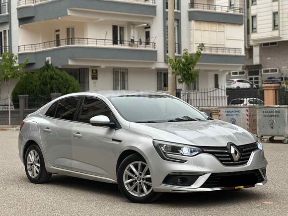 Sahibinden Renault Megane 1.5 dCi Touch 2017 Model 