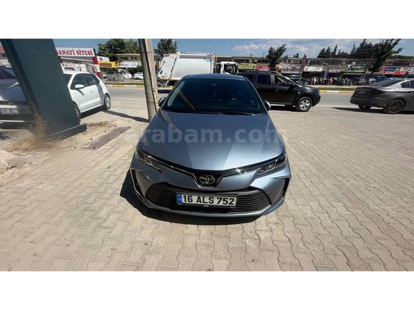 Sahibinden Toyota Corolla 1.6 Flame X Pack 2020 Model Balıkesir 96.000 km Mavi (metalik)