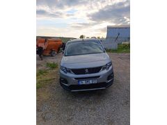 Sahibinden Peugeot Rifter 1.5 BlueHDI Allure 2023 Model  41.6000 km Gri (Gümüş)