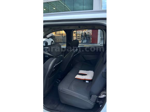Sahibinden Dacia Lodgy 1.5 dCi Laureate 2017 Model 