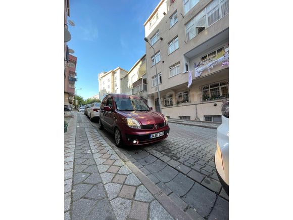 Sahibinden Renault Kangoo Multix 1.5 dCi Authentique 2005 Model